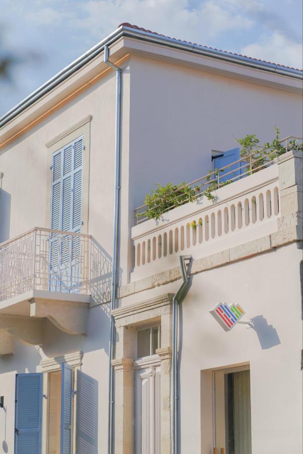 Heart Hotel Limassol Exteriör bild